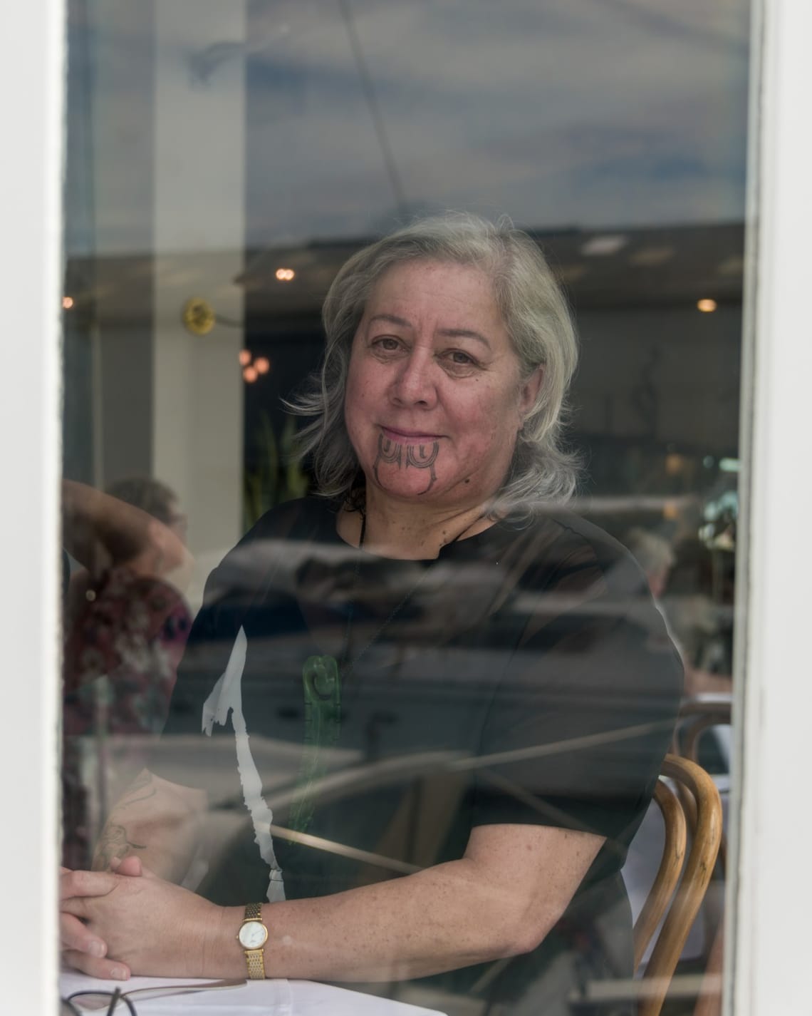 Lady with Moko having lunch