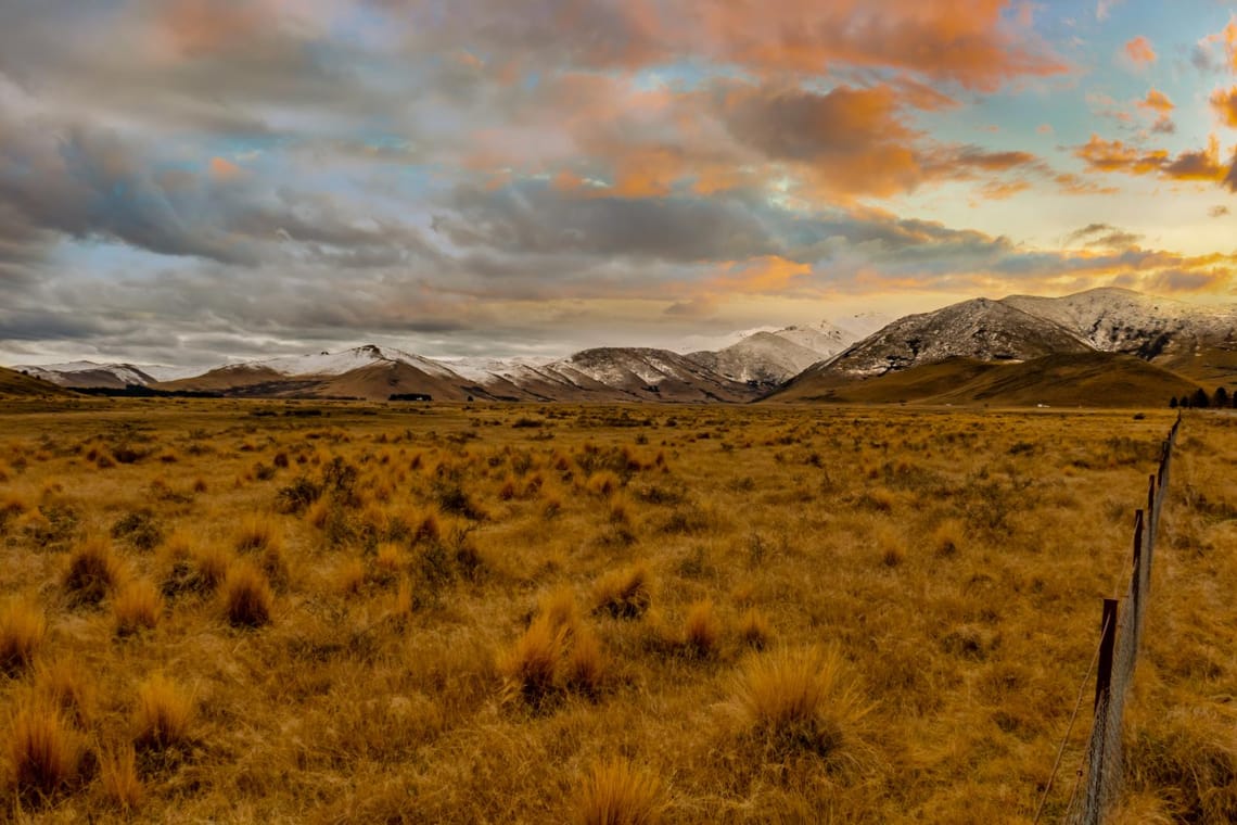 Fence line to the Alps