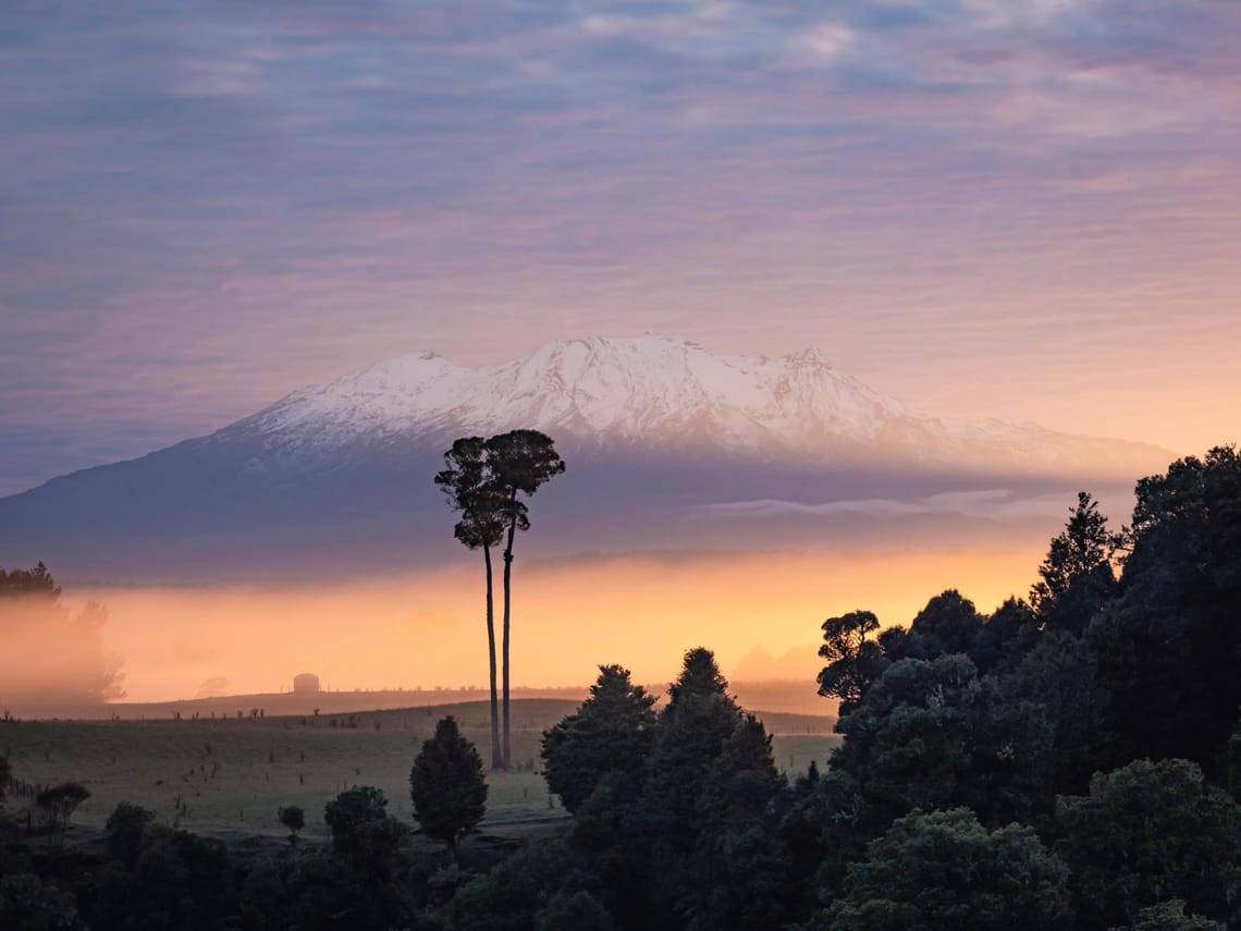 Ruapehu Dawn of Magicalness