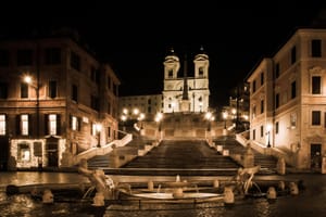 Night shot at the Spanish Steps